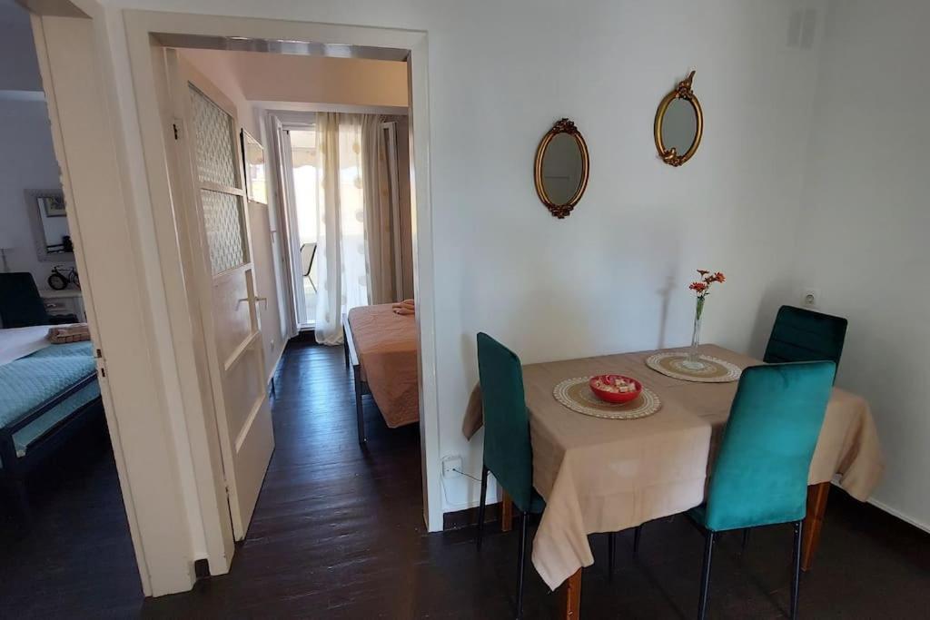 Old Port View Apartment, Διαμέρισμα Στο Κέντρο 2 Υπνοδωματίων Corfu  Exterior photo