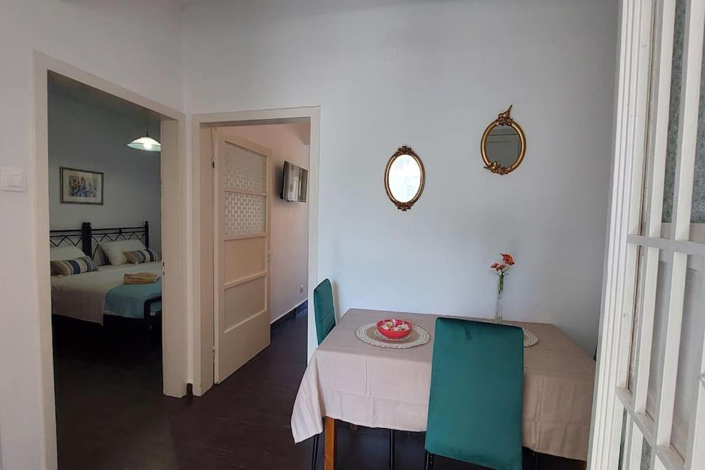 Old Port View Apartment, Διαμέρισμα Στο Κέντρο 2 Υπνοδωματίων Corfu  Exterior photo
